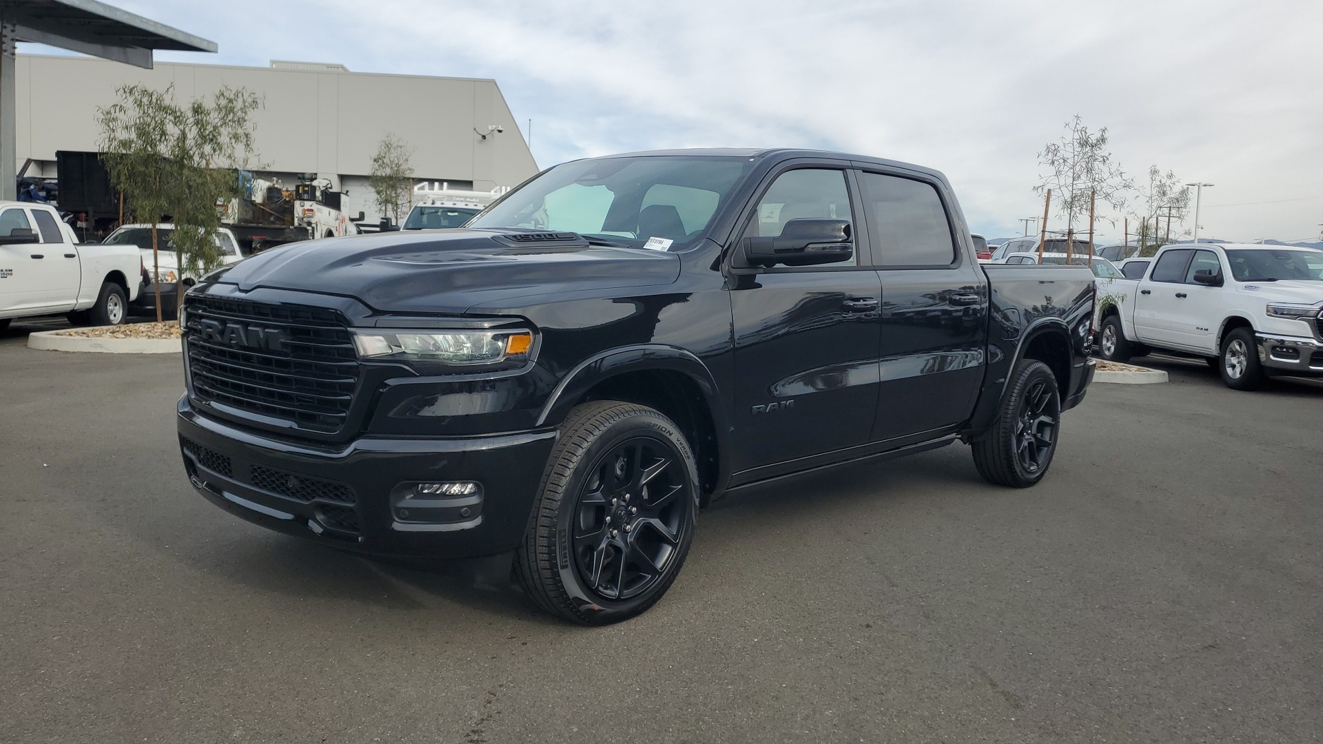 2025 Ram 1500 Laramie 1