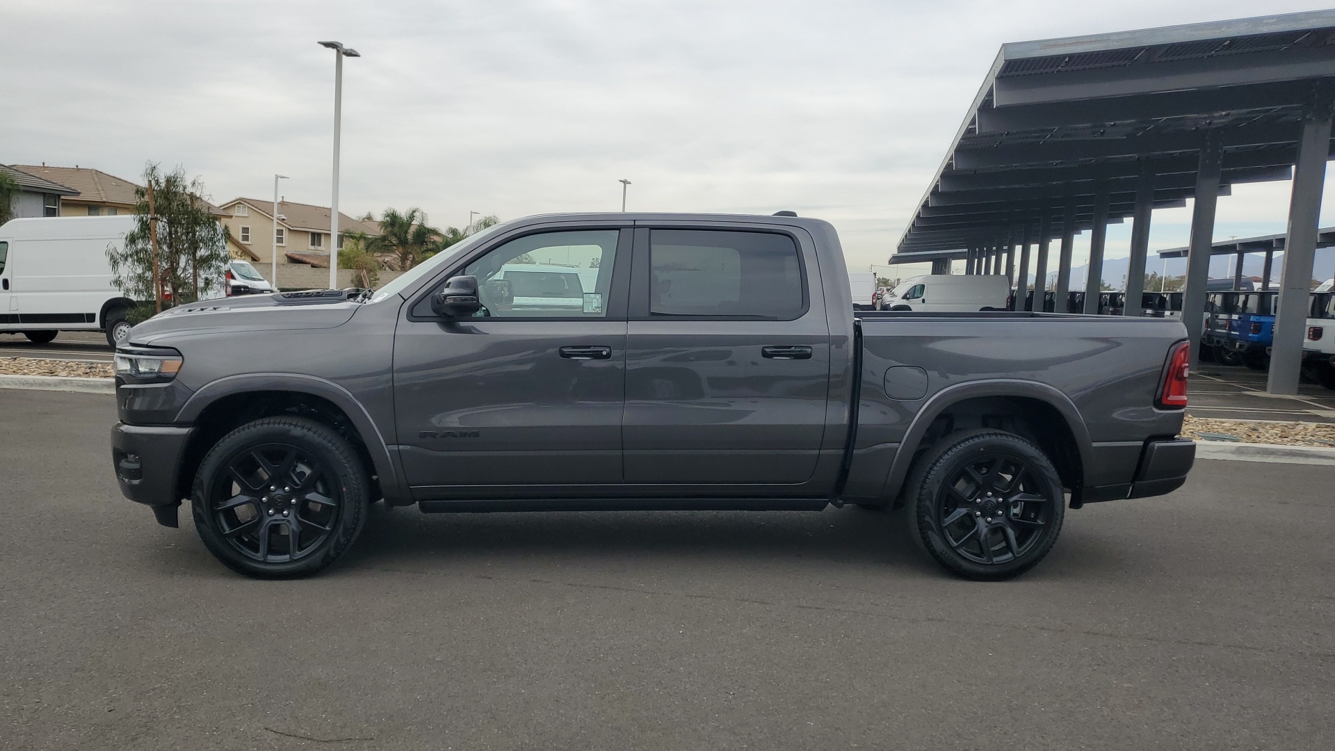 2025 Ram 1500 Laramie 2