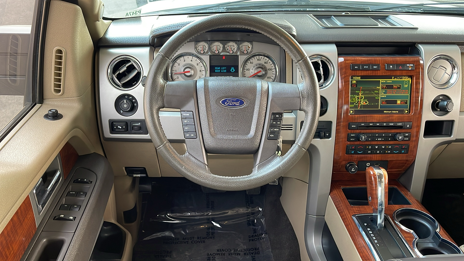 2010 Ford F-150 Lariat 11