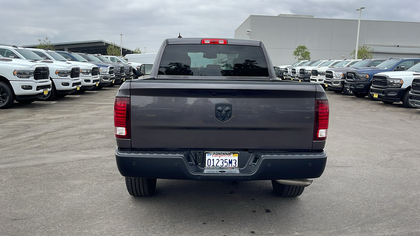 2022 Ram 1500 Classic Warlock 4