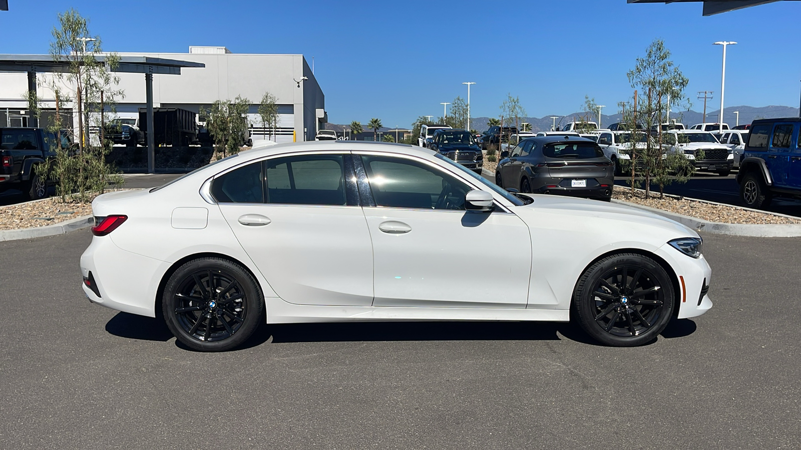 2021 BMW 3 Series 330i 6