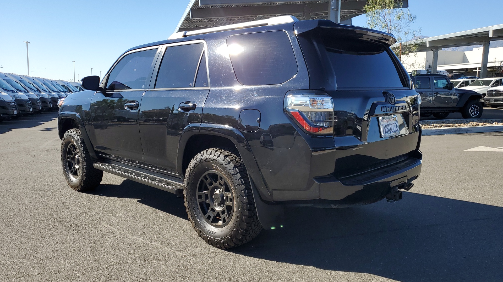 2017 Toyota 4Runner SR5 3