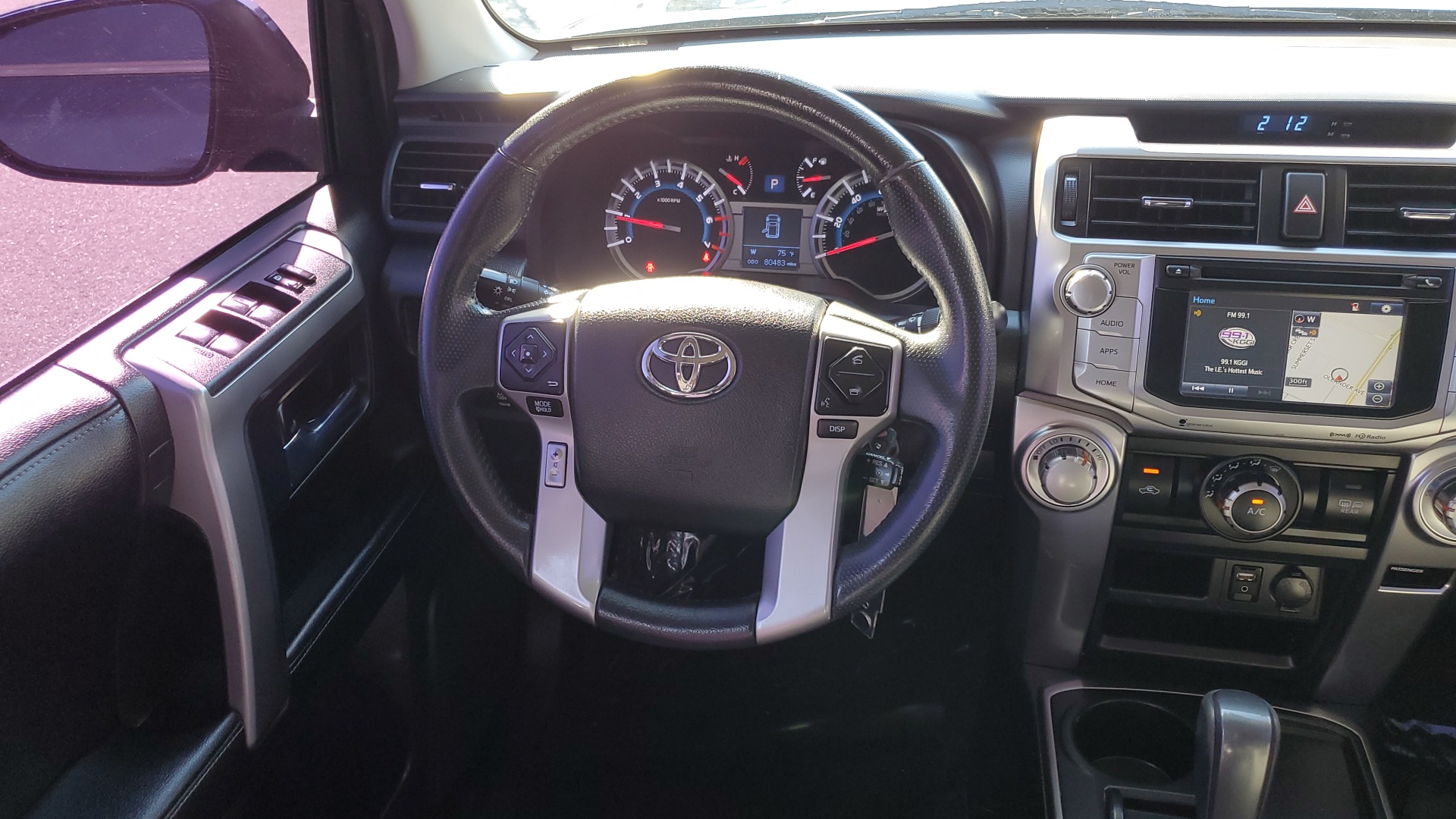 2017 Toyota 4Runner SR5 14