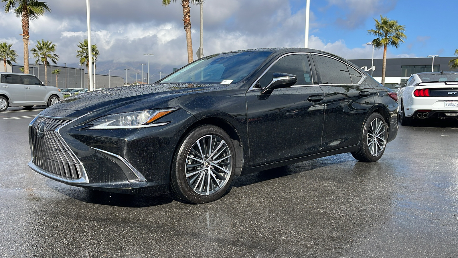 2022 Lexus ES ES 350 1