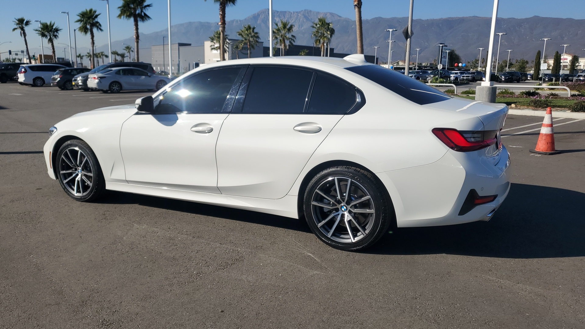 2022 BMW 3 Series 330i 3