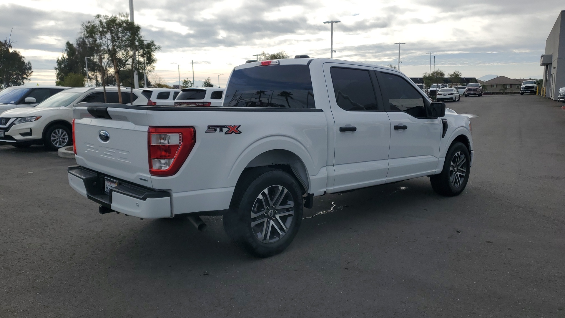 2022 Ford F-150 XL 5