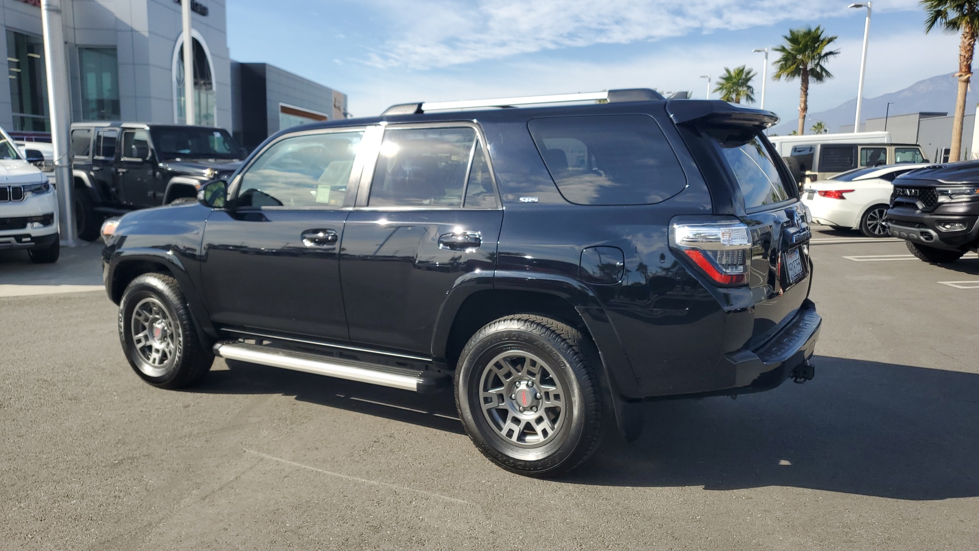 2019 Toyota 4Runner SR5 3