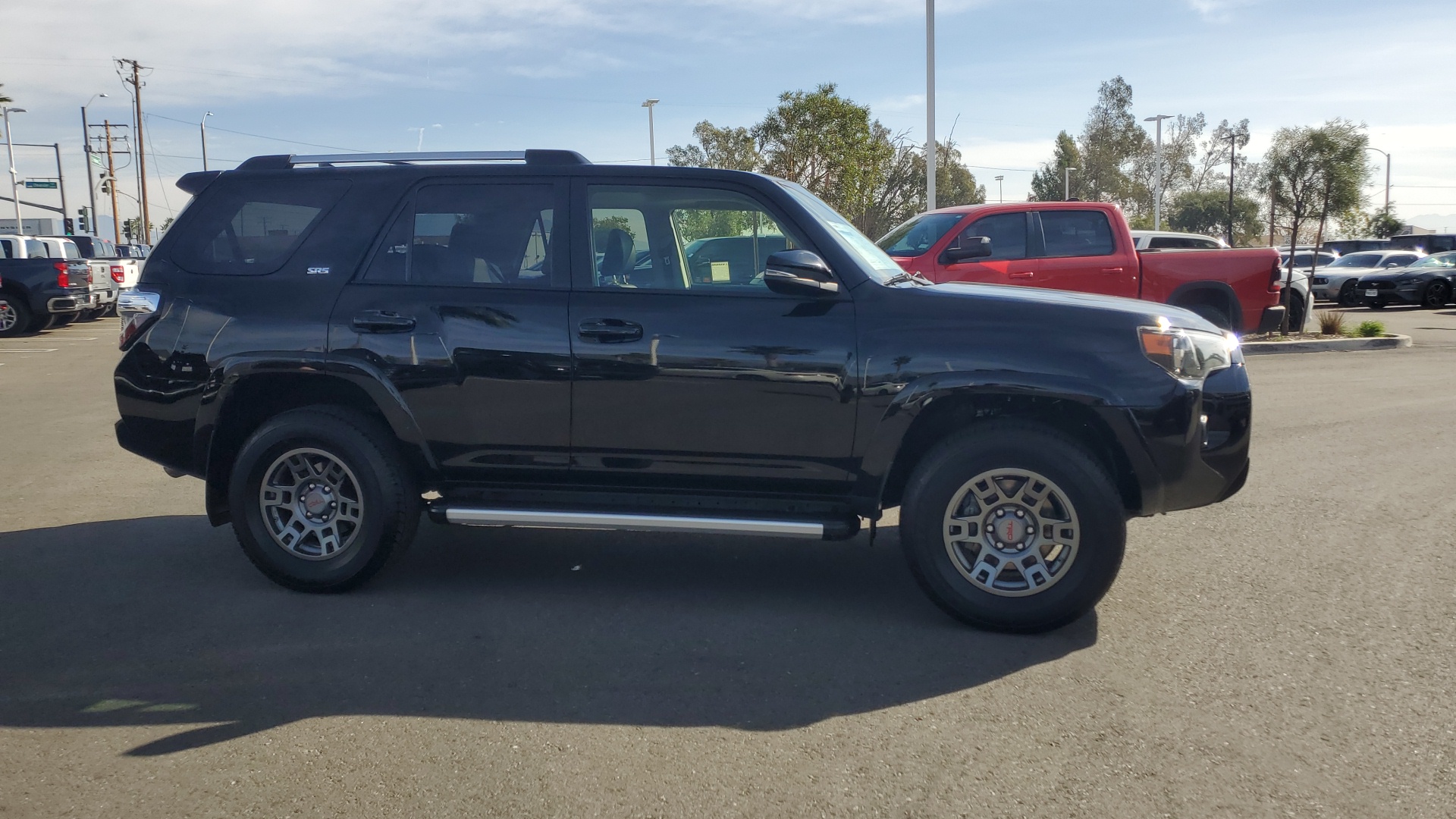 2019 Toyota 4Runner SR5 6