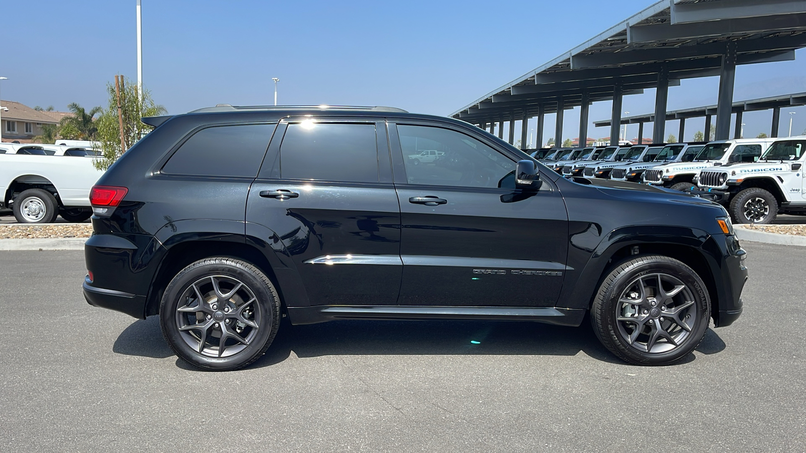 2019 Jeep Grand Cherokee Limited X 6