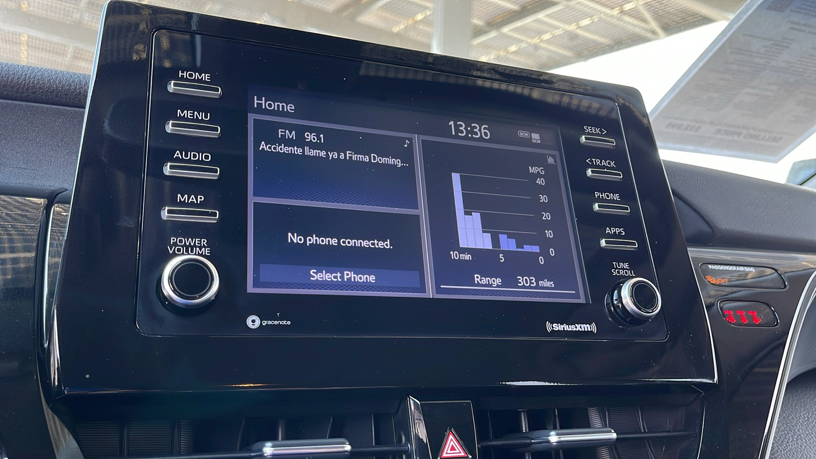 2024 Toyota Camry SE 14