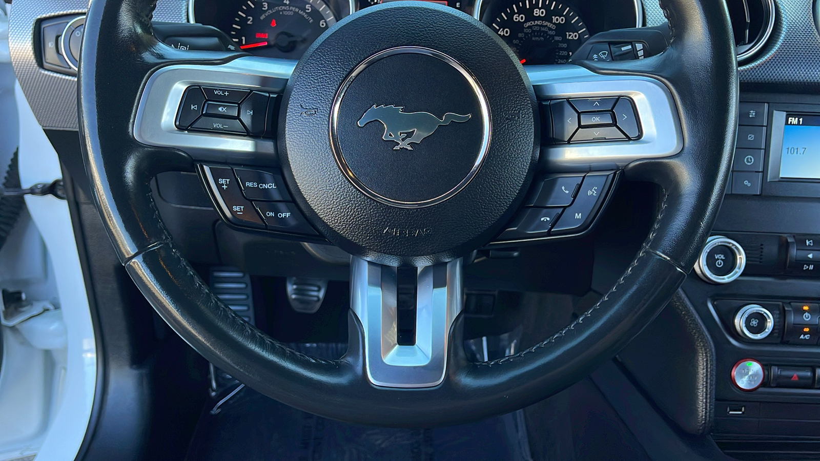 2021 Ford Mustang GT 19