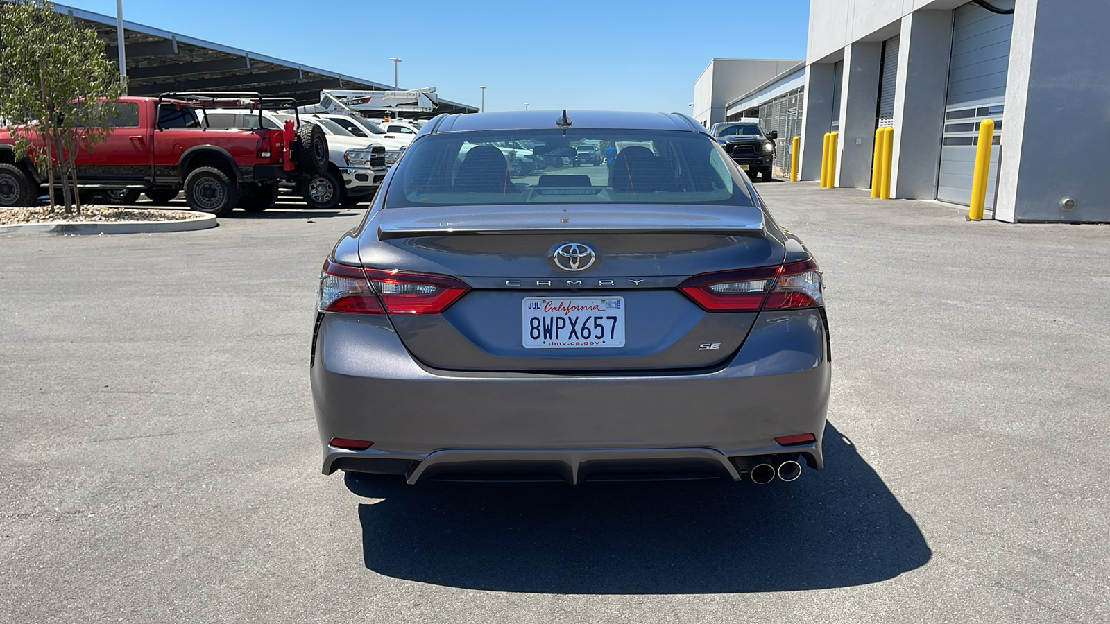 2021 Toyota Camry SE 4