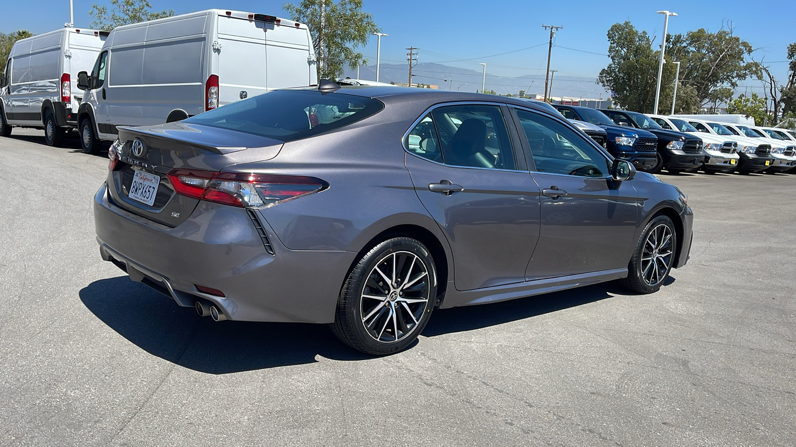 2021 Toyota Camry SE 5