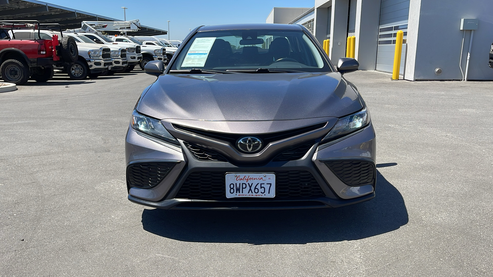 2021 Toyota Camry SE 8