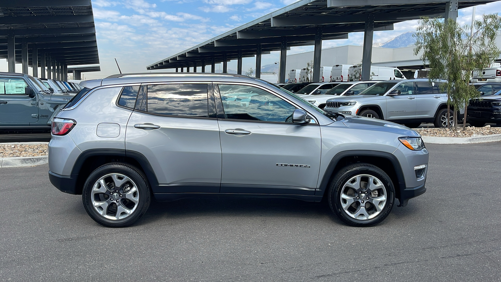 2021 Jeep Compass Limited 6