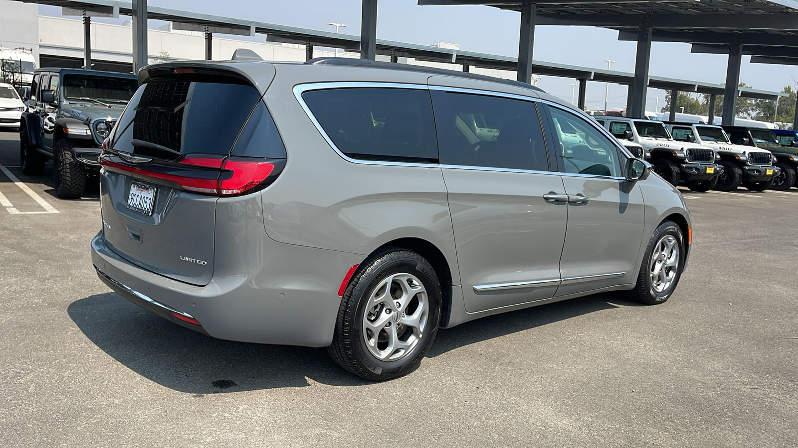 2022 Chrysler Pacifica Limited 5