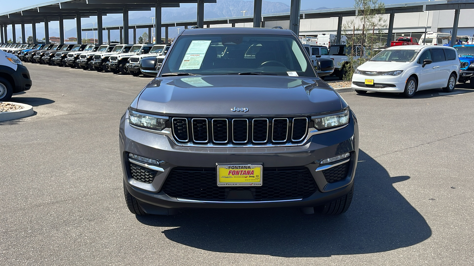 2022 Jeep Grand Cherokee Limited 8