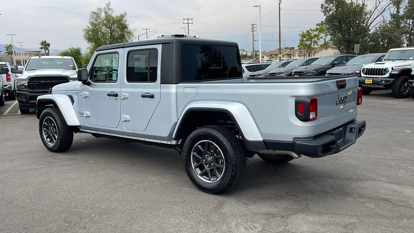 2023 Jeep Gladiator Overland 3