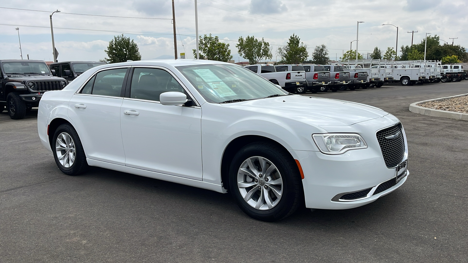 2021 Chrysler 300 Touring 7