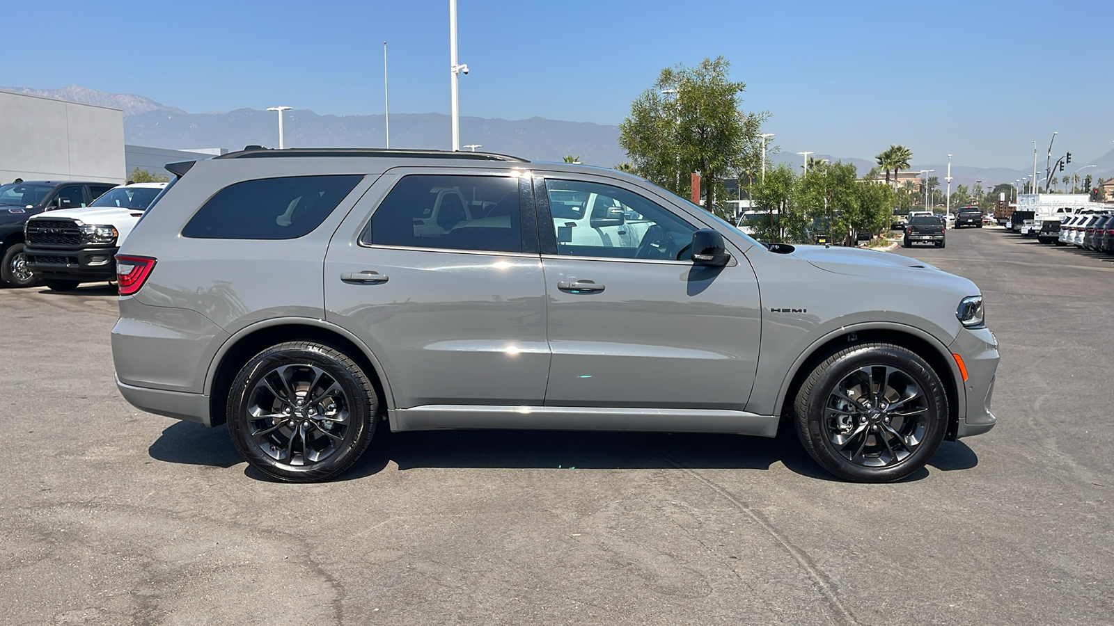 2023 Dodge Durango R/T Plus 6