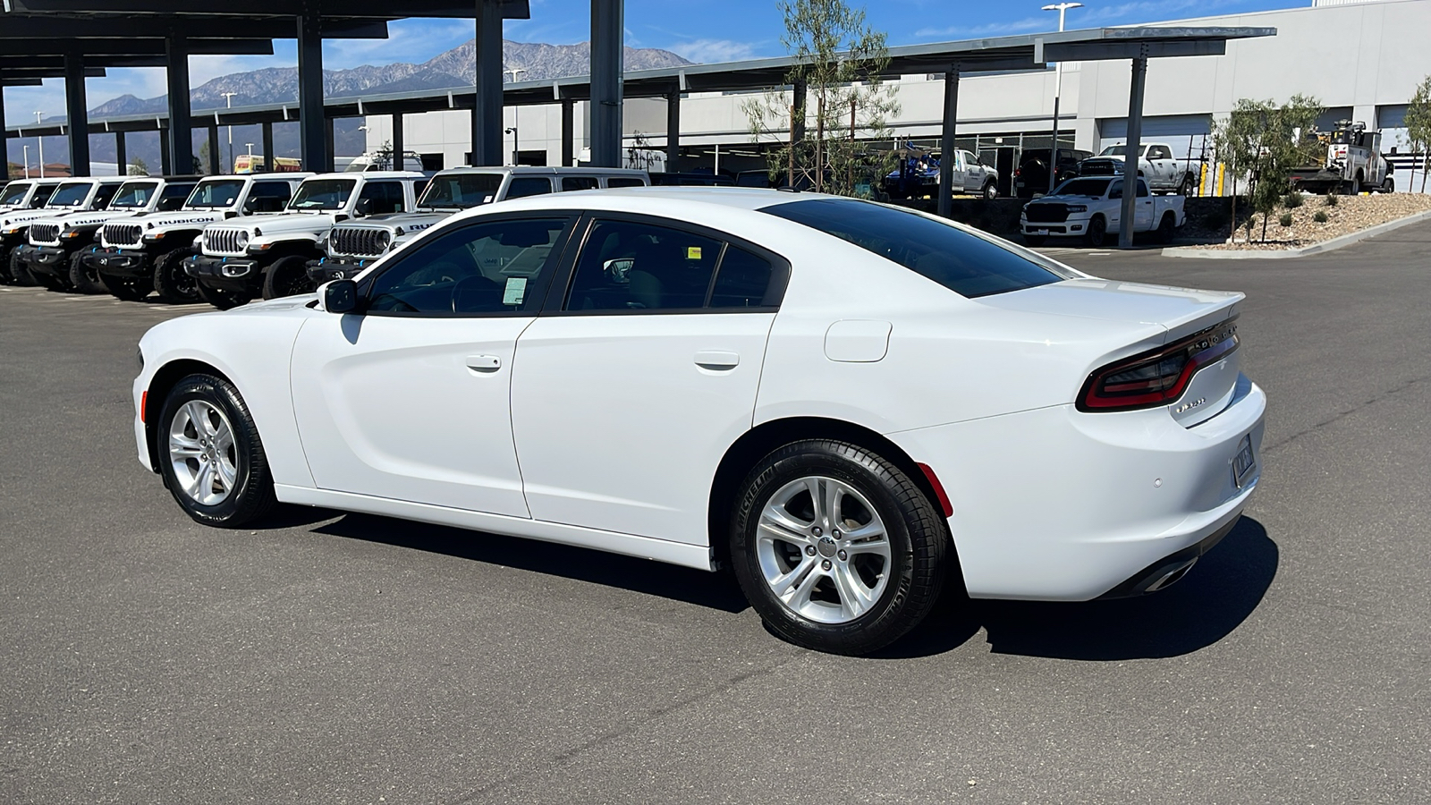 2022 Dodge Charger SXT 3