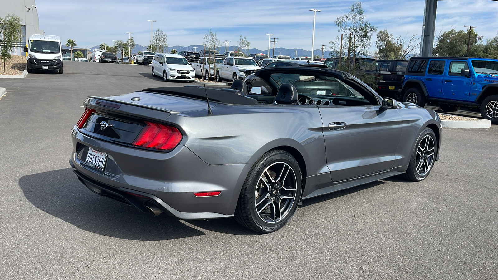 2022 Ford Mustang EcoBoost 5