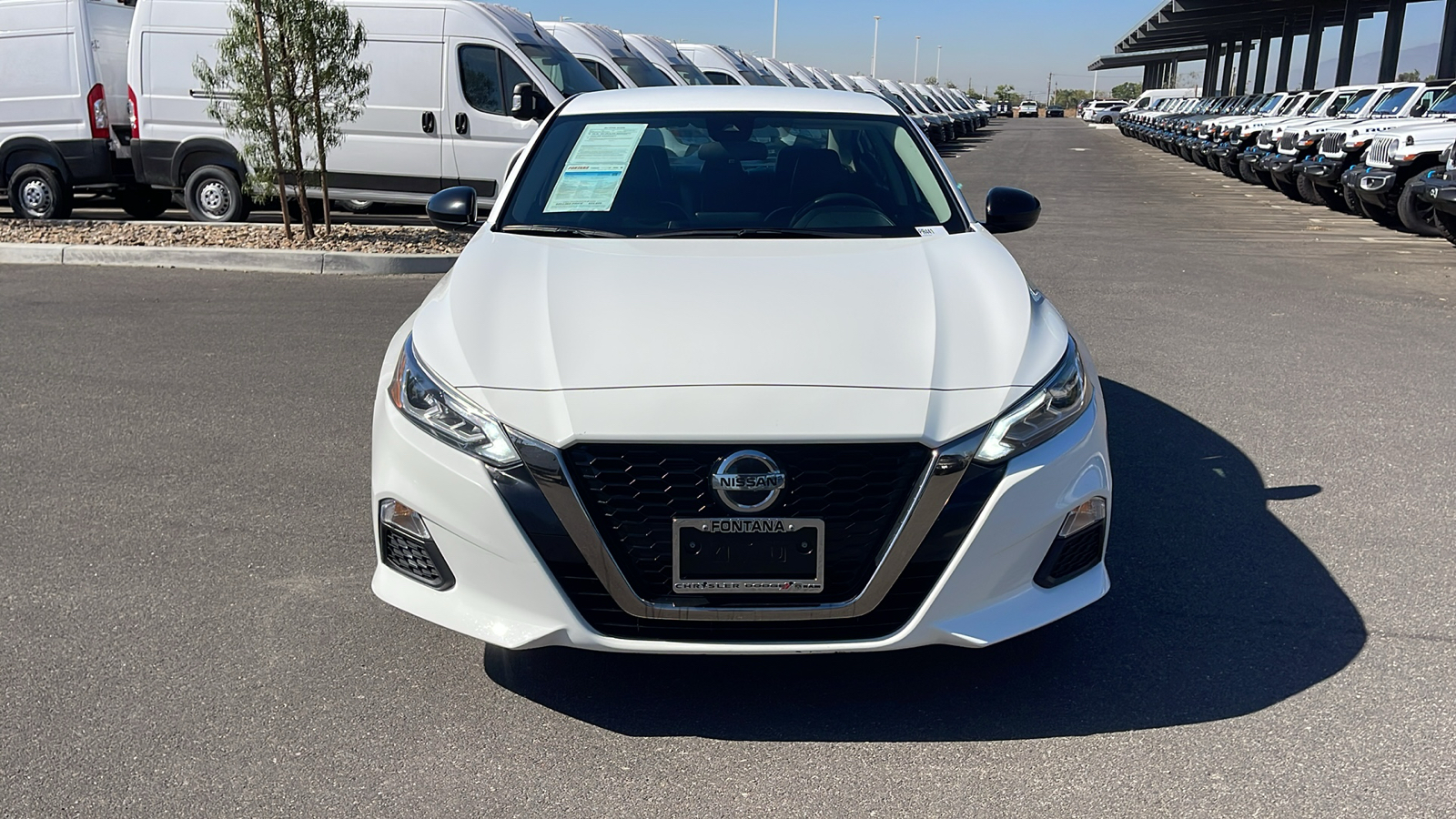 2022 Nissan Altima 2.5 SR 8