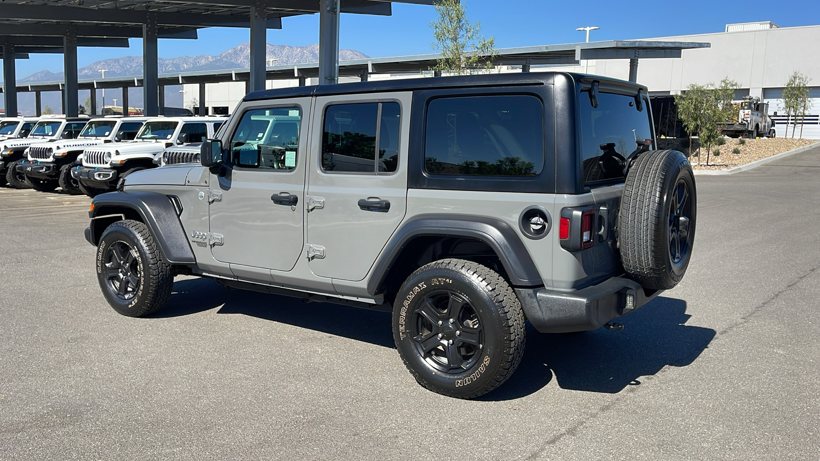 2021 Jeep Wrangler Unlimited Sport S 3