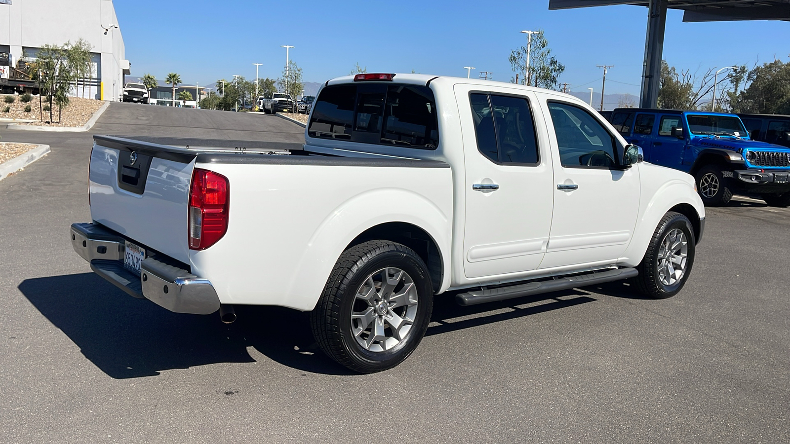 2019 Nissan Frontier SL 5