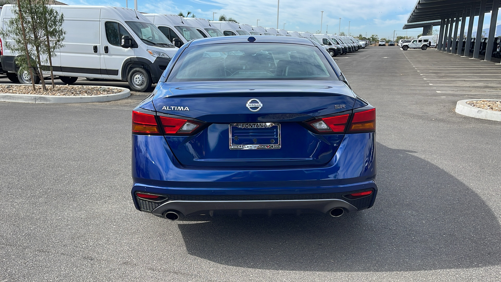 2021 Nissan Altima 2.5 SR 4