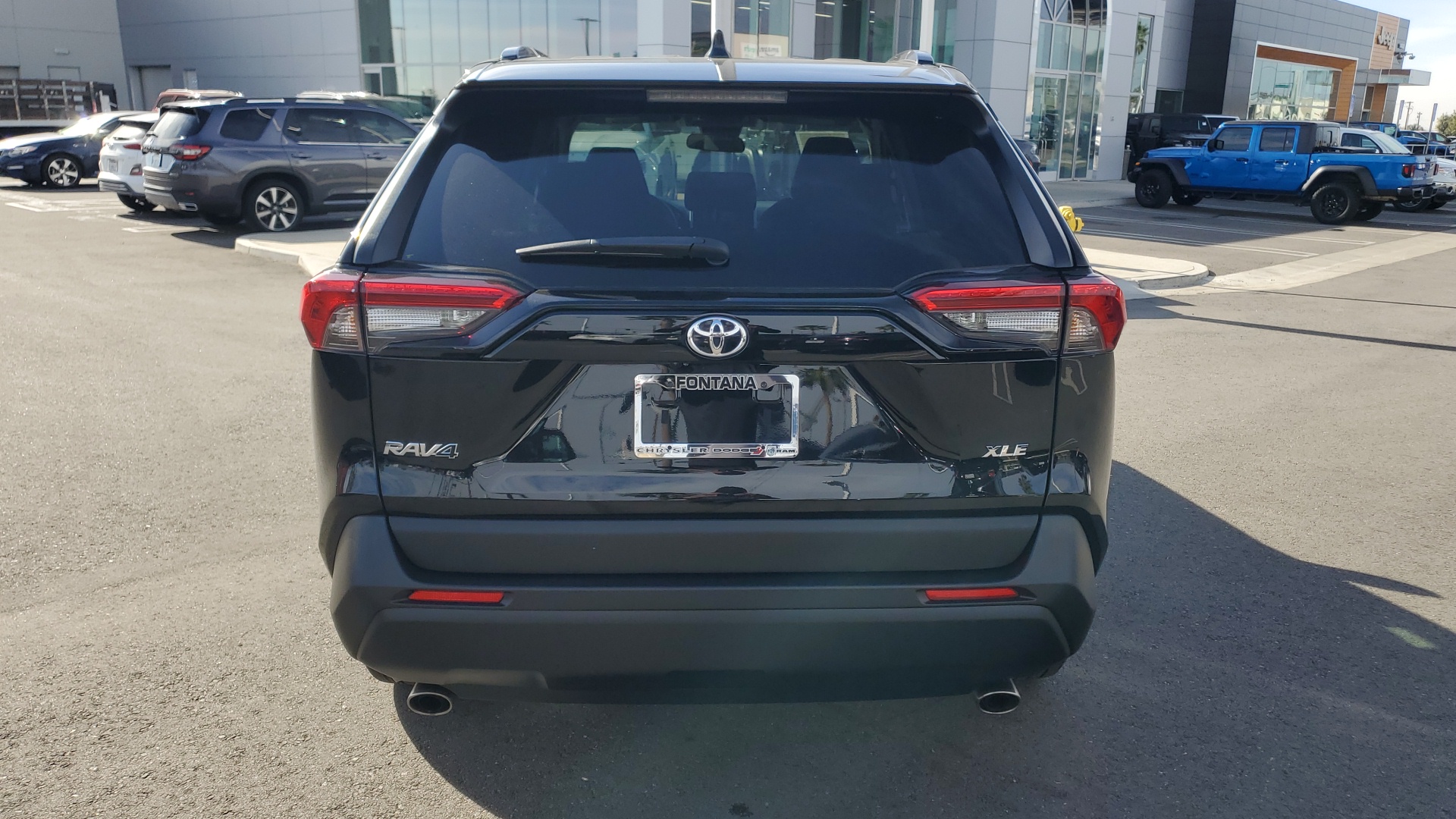 2023 Toyota RAV4 XLE 4