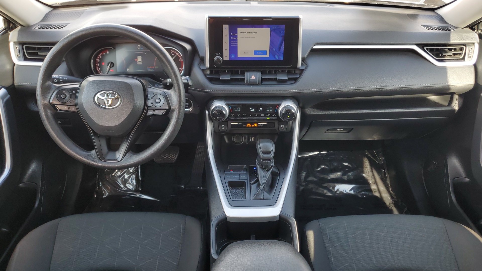 2023 Toyota RAV4 XLE 15