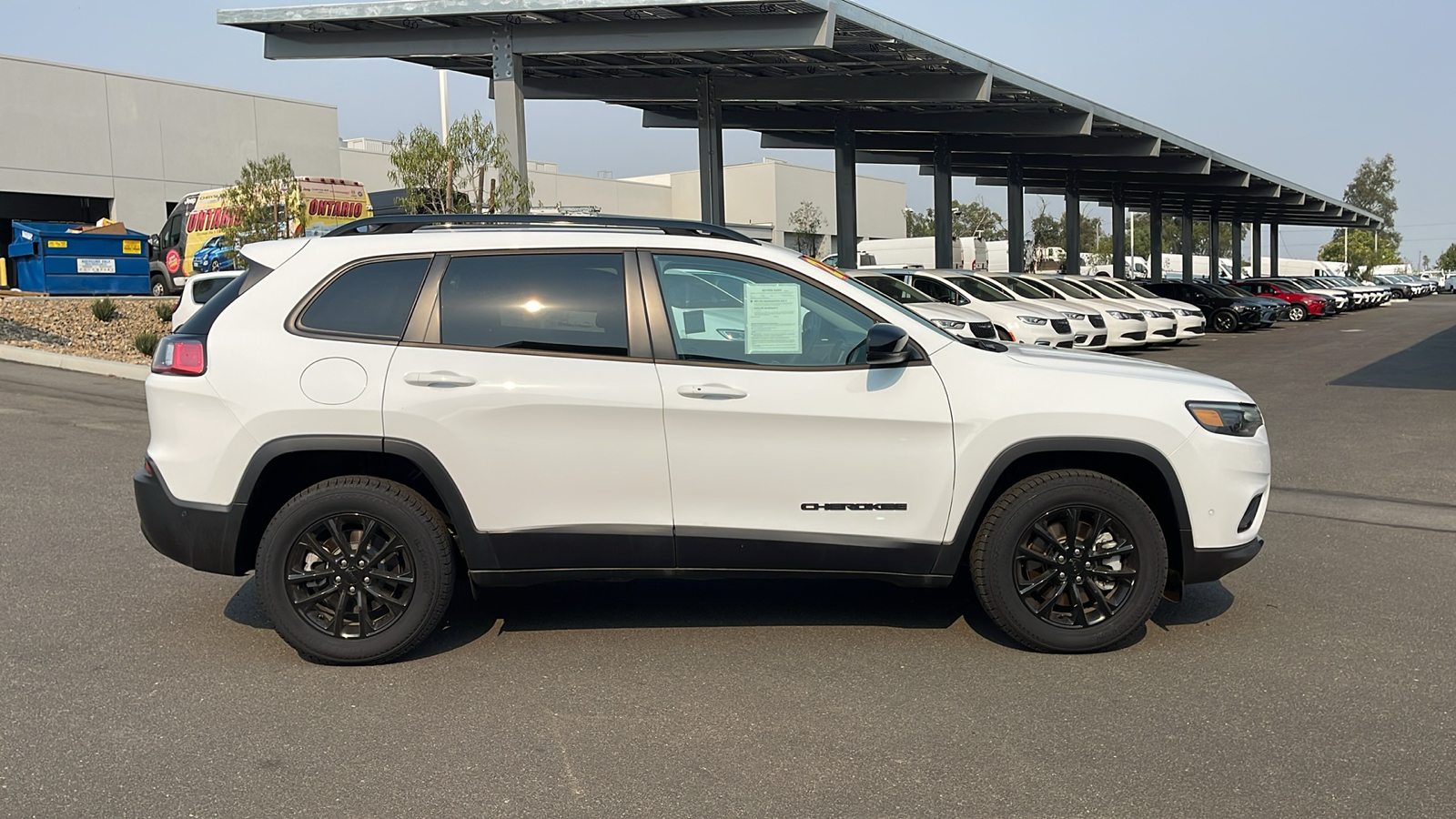 2023 Jeep Cherokee Altitude Lux 6