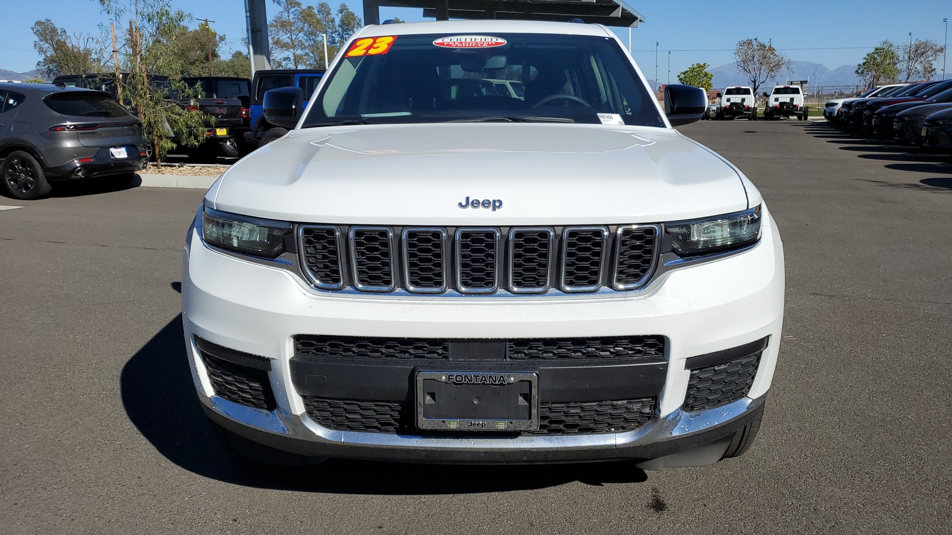 2023 Jeep Grand Cherokee L Laredo 8