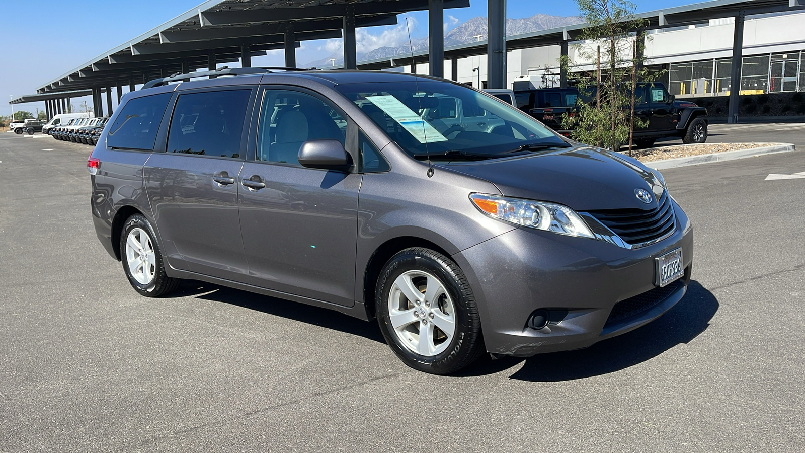 2011 Toyota Sienna LE 7