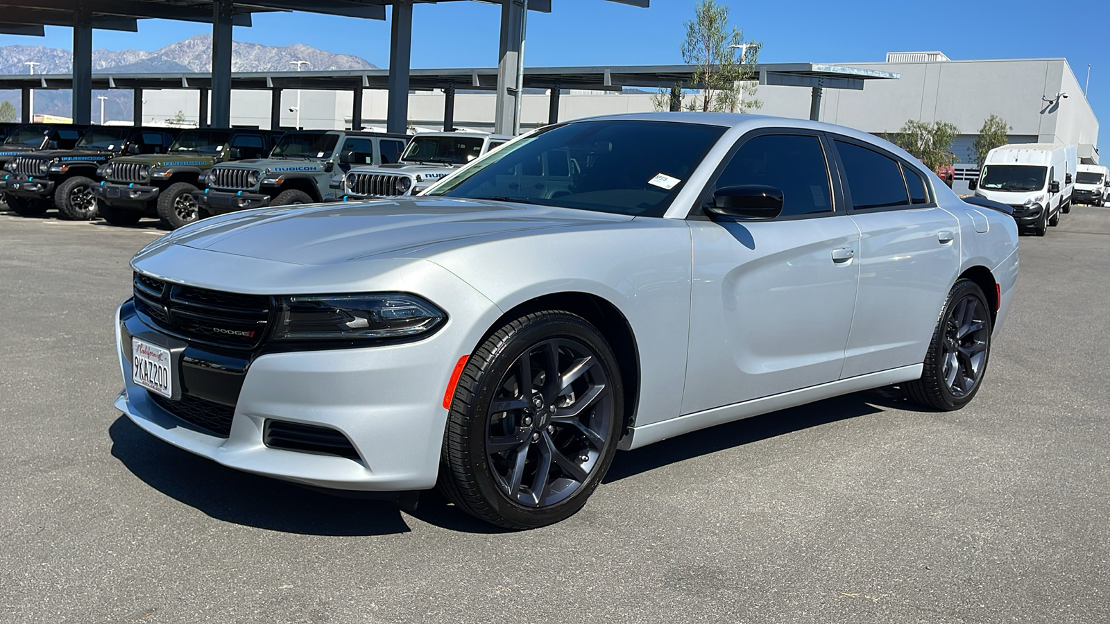 2023 Dodge Charger SXT 1