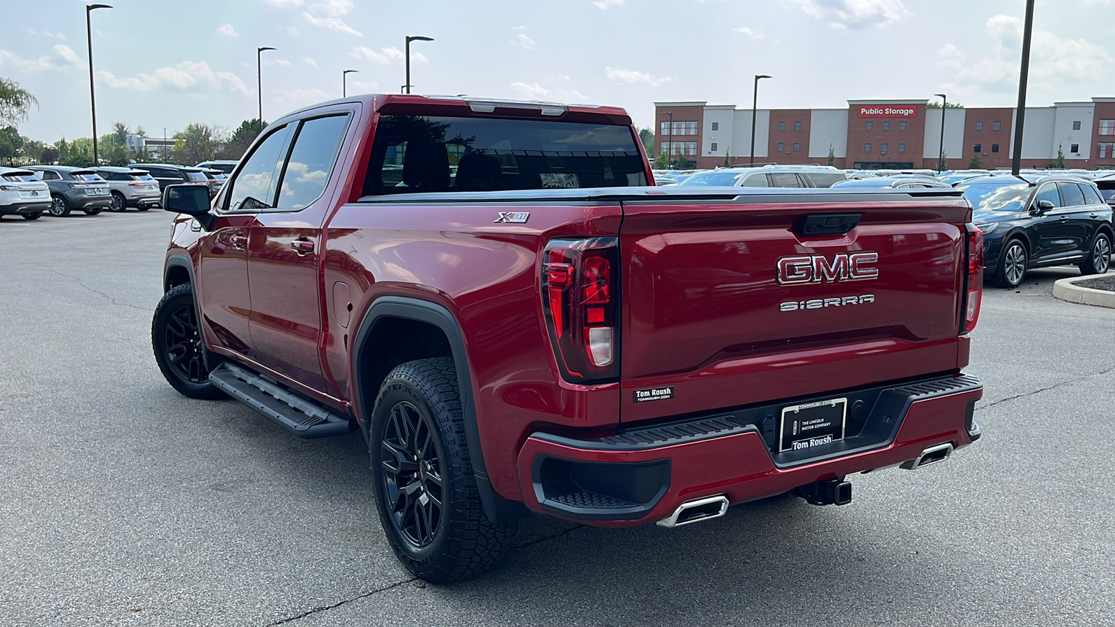 2023 GMC Sierra 1500 Elevation 4