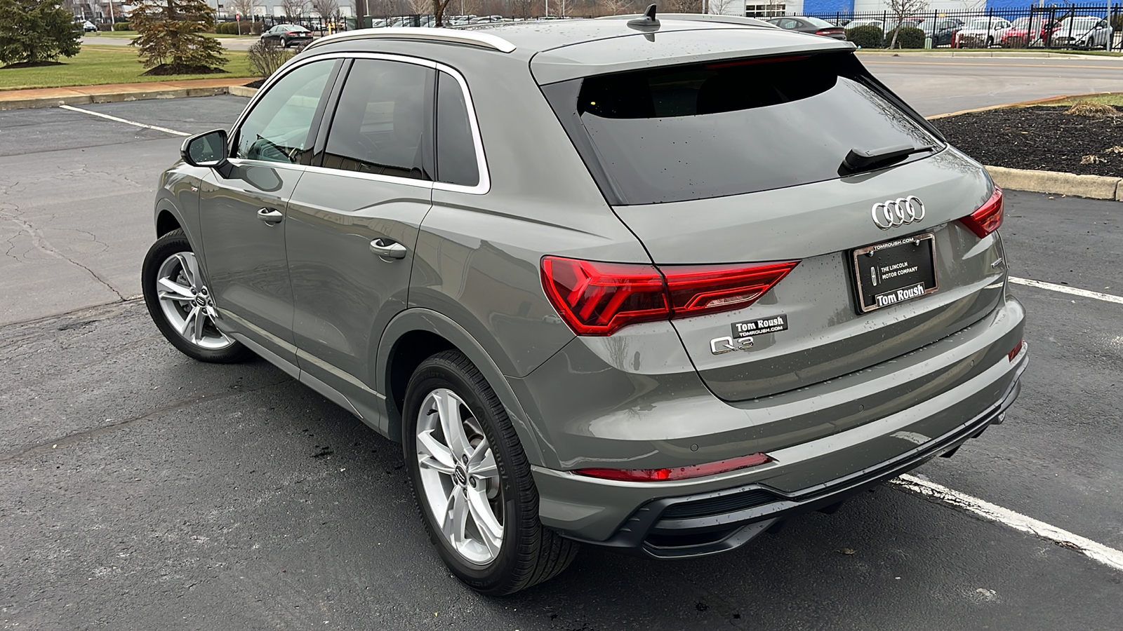 2020 Audi Q3 Premium Plus S line 4