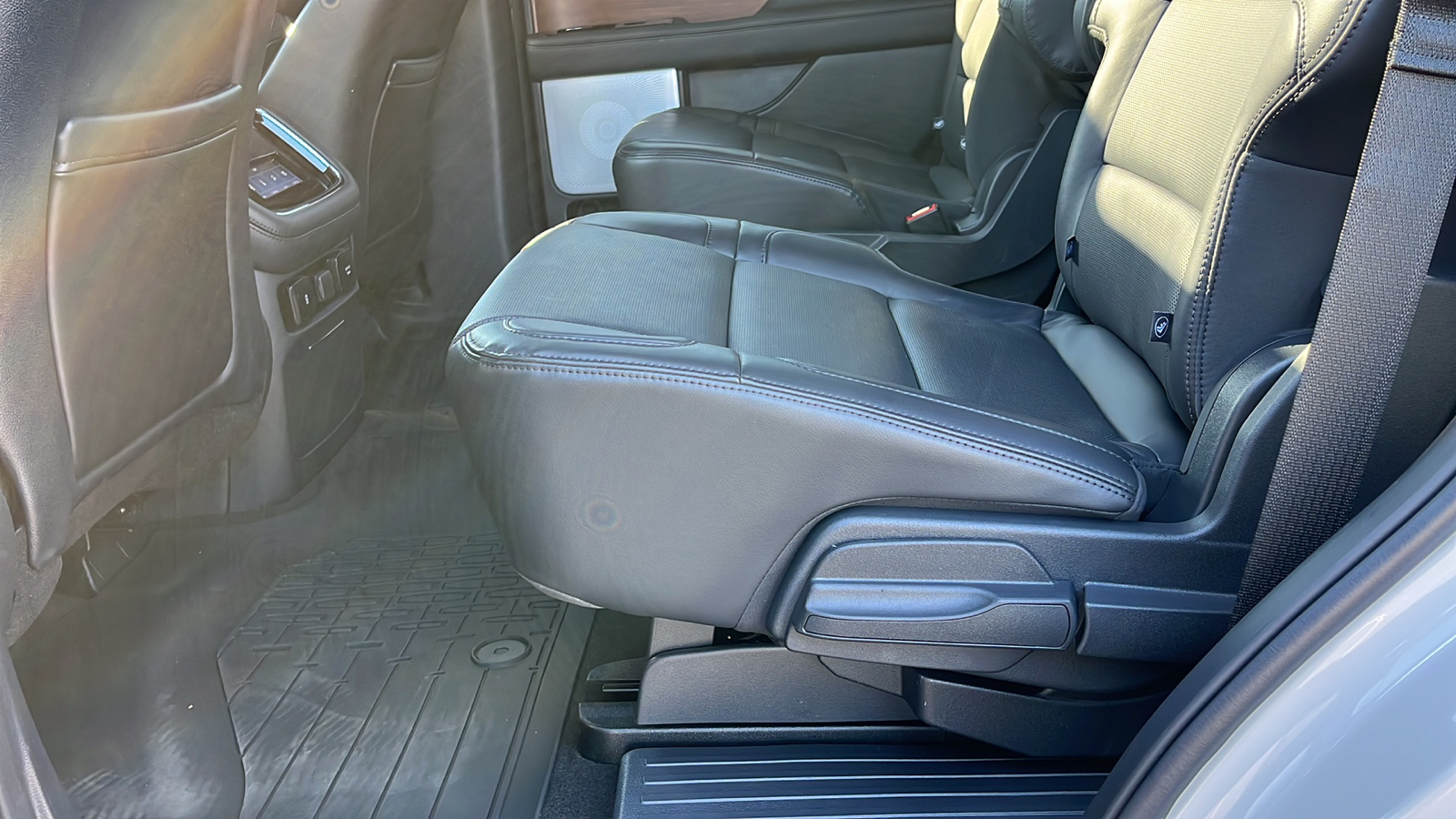 2023 Lincoln Navigator Reserve 24