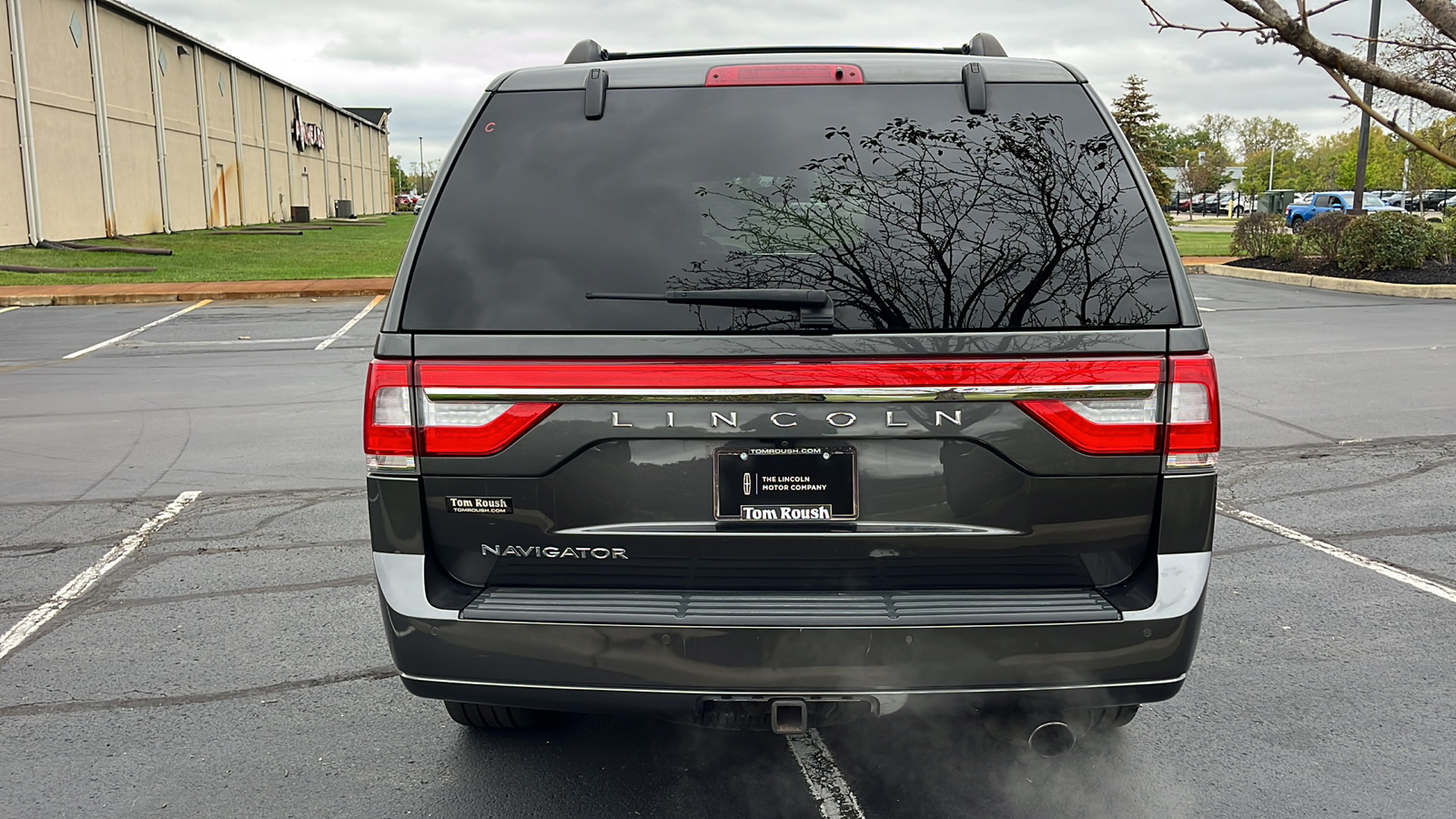 2017 Lincoln Navigator Select 5