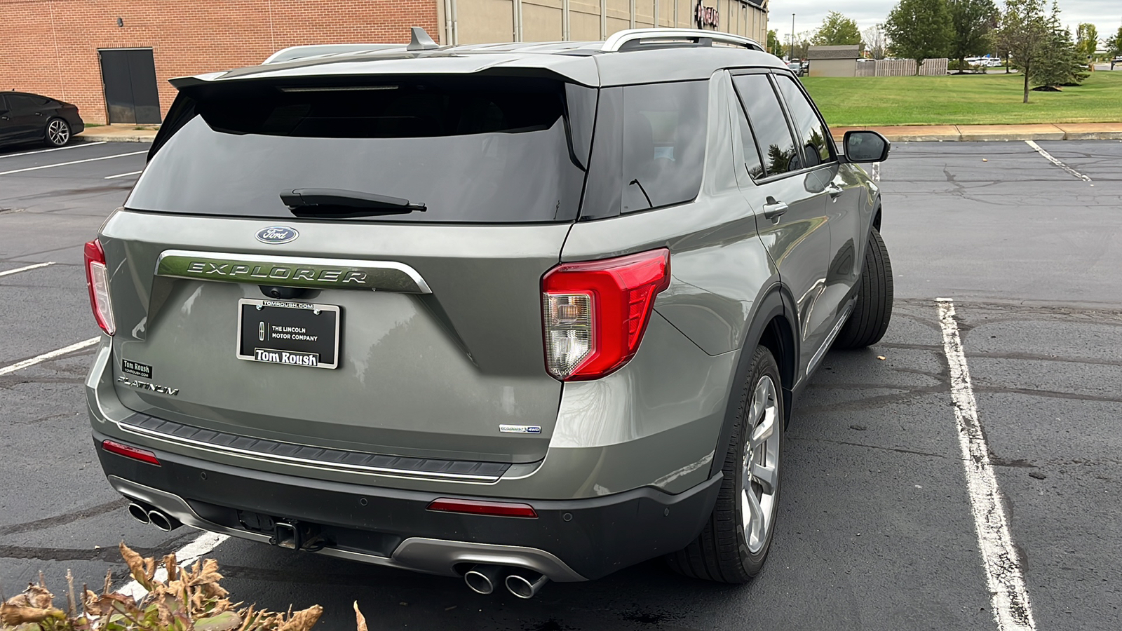 2020 Ford Explorer Platinum 6