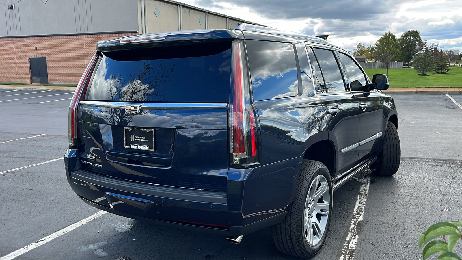 2020 Cadillac Escalade Premium Luxury 6