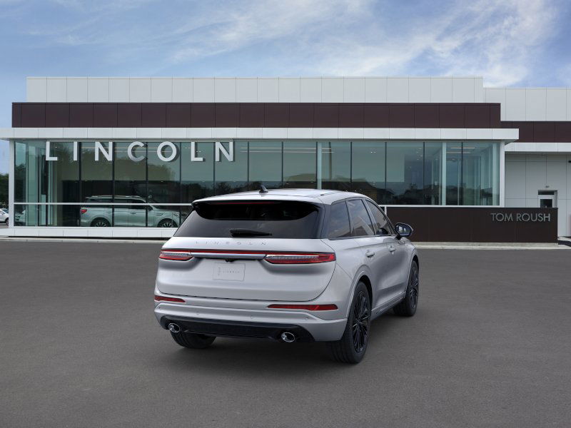 2024 Lincoln Corsair Premiere 8