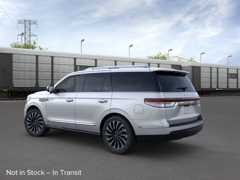 2024 Lincoln Navigator Black Label 4