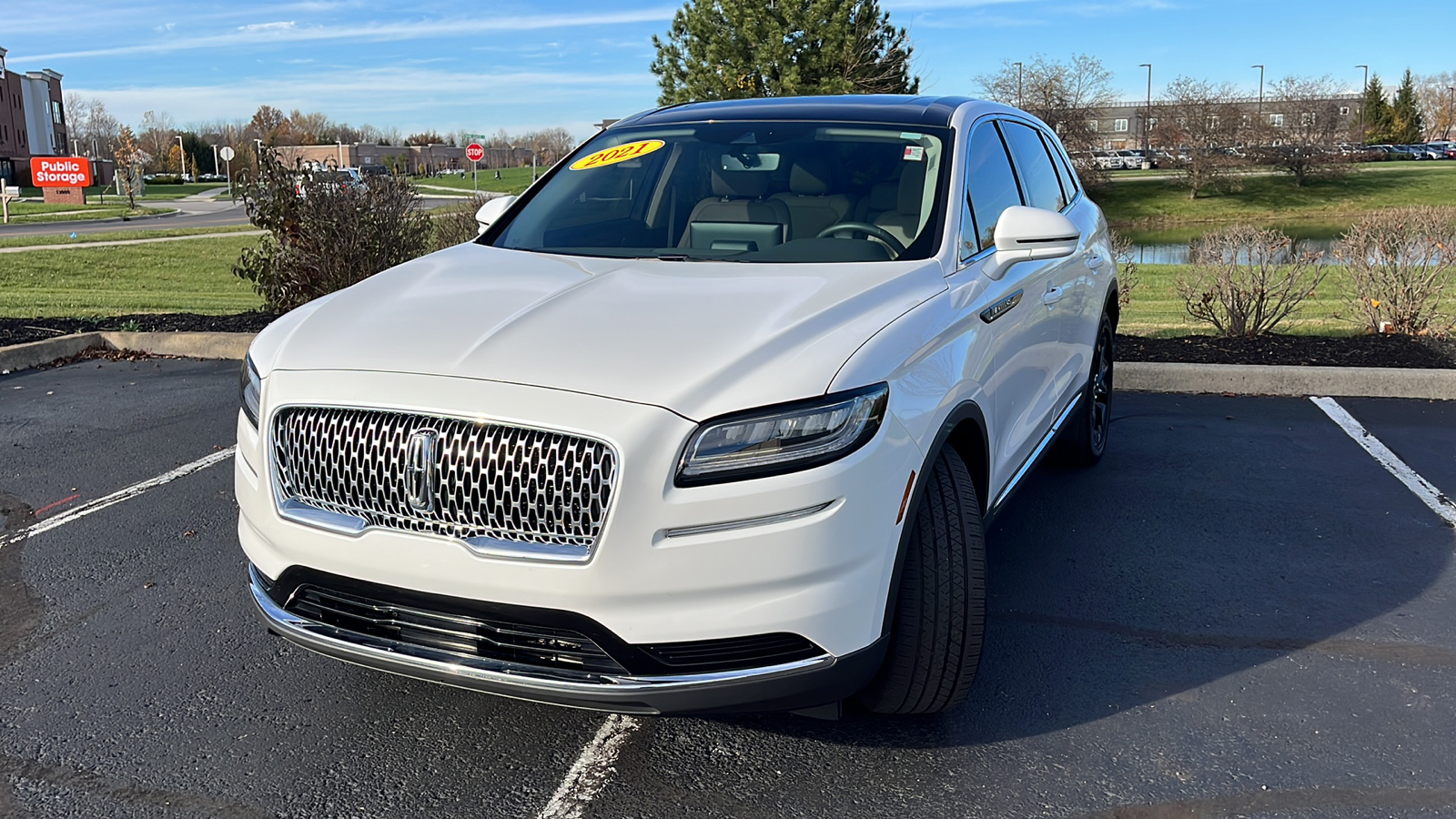 2021 Lincoln Nautilus Reserve 3