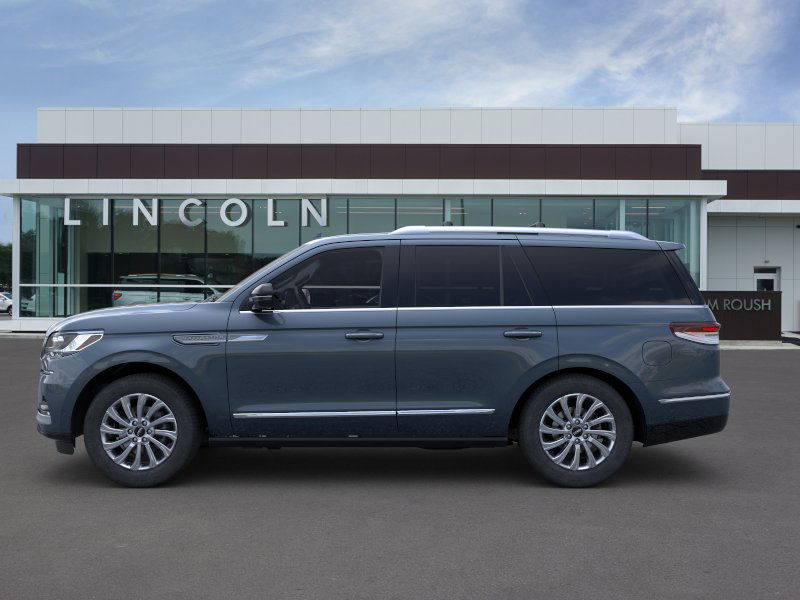 2024 Lincoln Navigator Premiere 3