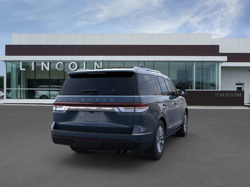 2024 Lincoln Navigator Premiere 8