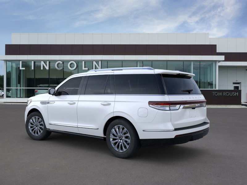 2024 Lincoln Navigator Premiere 4