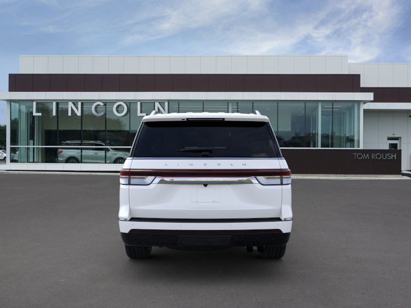 2024 Lincoln Navigator Premiere 5