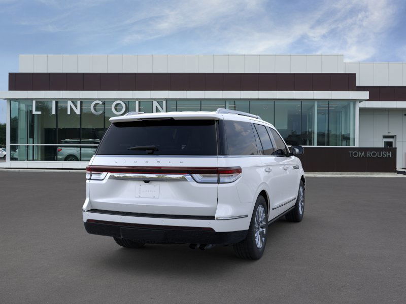 2024 Lincoln Navigator Premiere 8